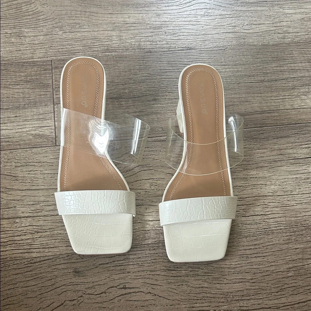 BAMBOO White Croc-Embossed Heels - Picture 9 of 12